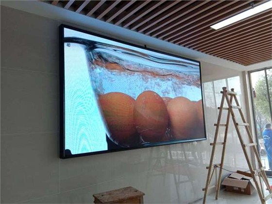 华地森林湖菜市场.jpg 华地森林湖菜市场.jpg