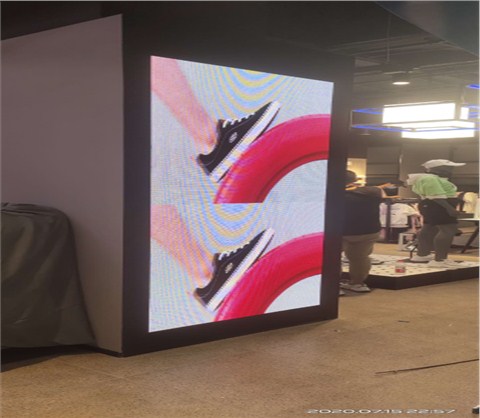 之心城斯凯奇室内P3