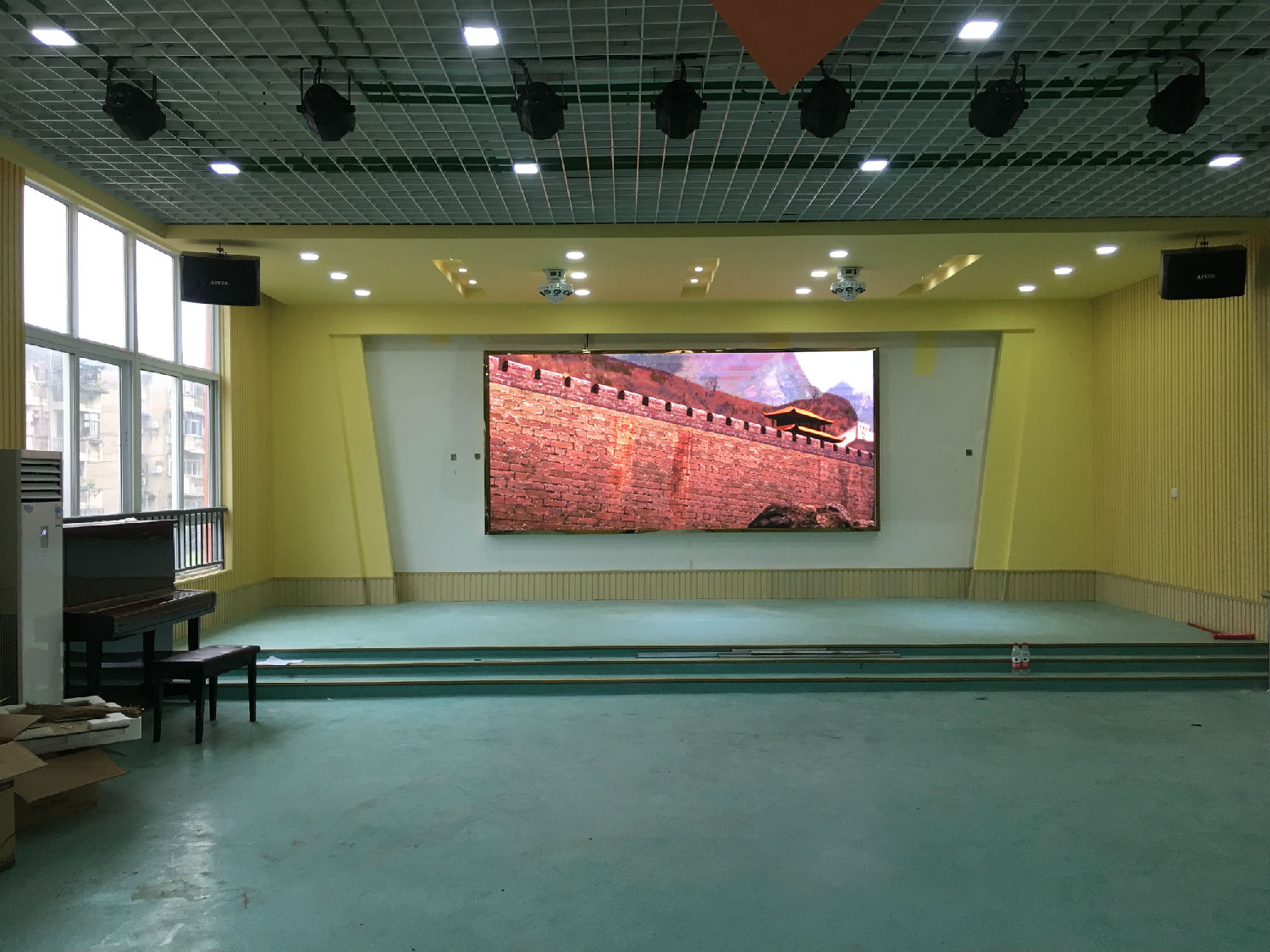 三里街天鹅幼教 P3显示屏 (2).jpg 三里街天鹅幼教 P3显示屏 (2).jpg